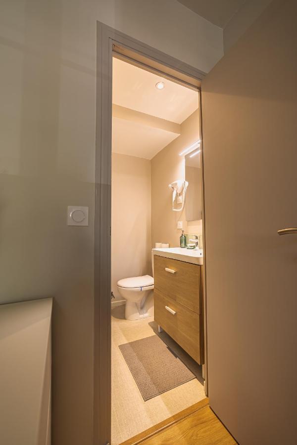 Le Palm Appartement Elegant & Design En Bord Riviere Collobrieres Exterior photo